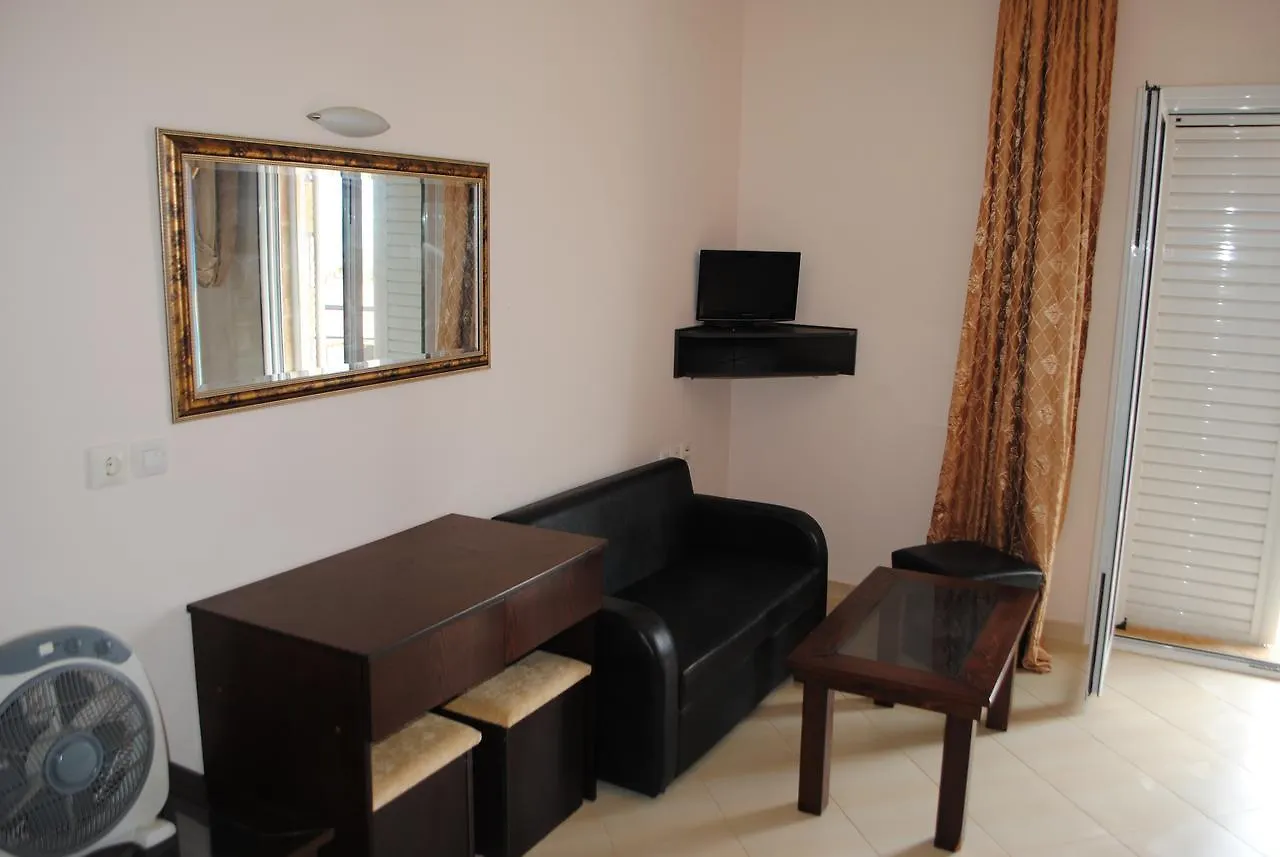 Hotel Marilena Ksamil 4*,